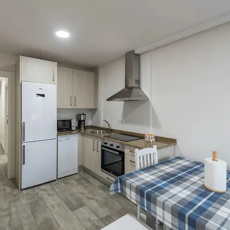 Apartamento Turísticos El Pontón *